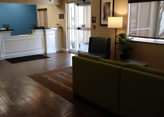 Inn Comfort South - Woodland Hills