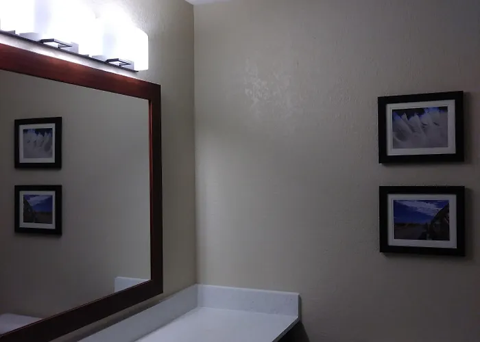 Inn Comfort South - Woodland Hills