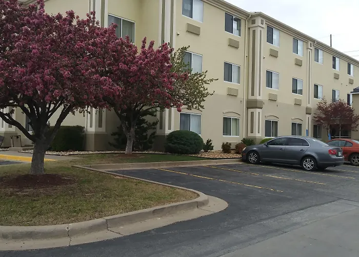 Inn Comfort South - Woodland Hills