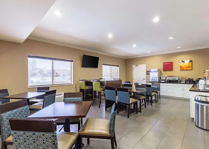 Comfort South - Woodland Hills Tulsa